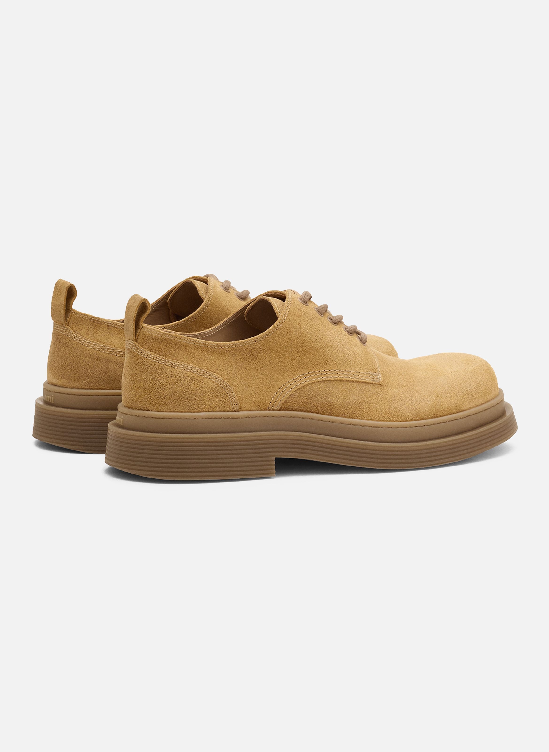 Derbies en cuir de veau AMI PARIS Beige