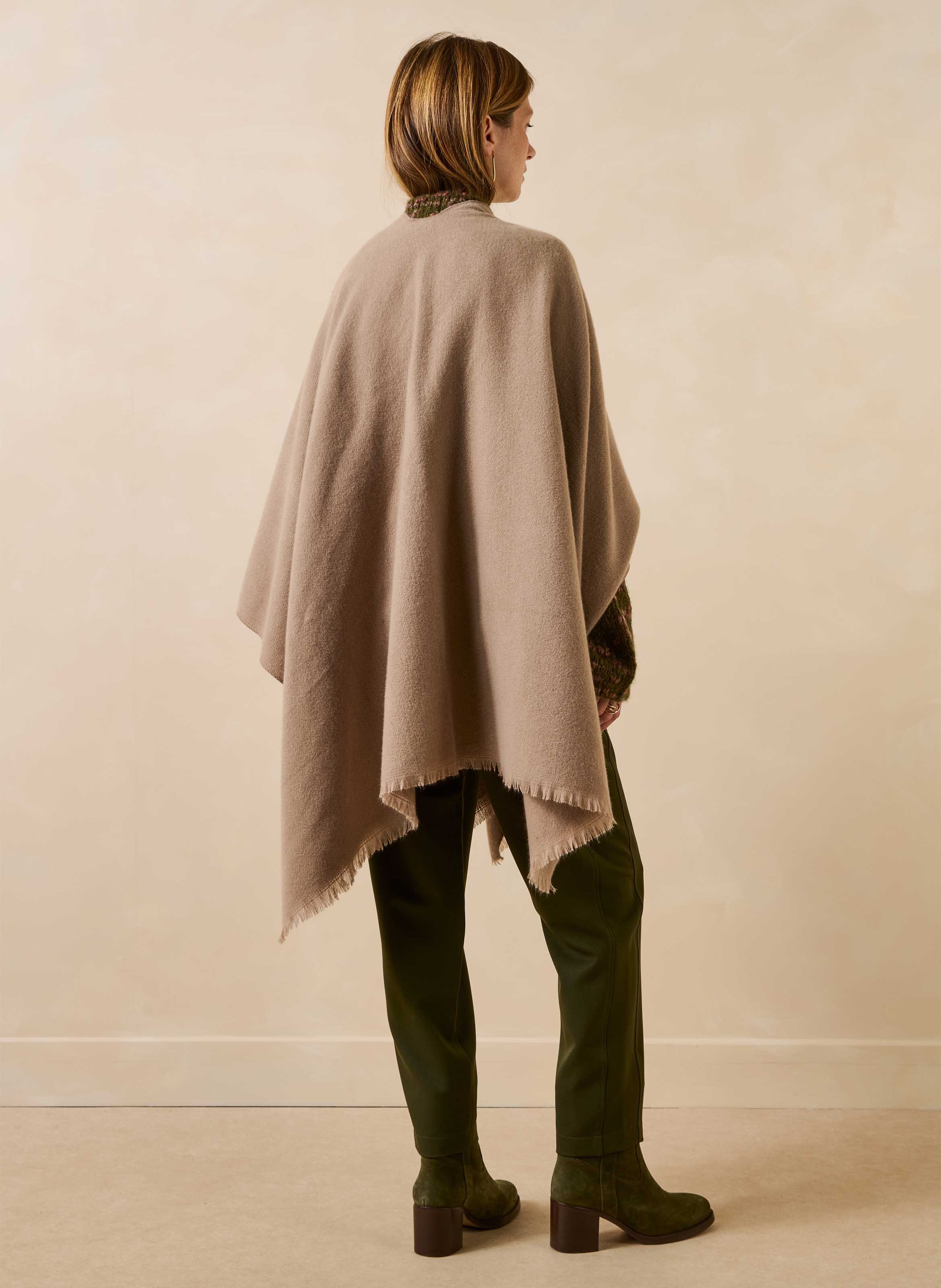 Ruime poncho met franjes LA FEE MARABOUTEE Bruin