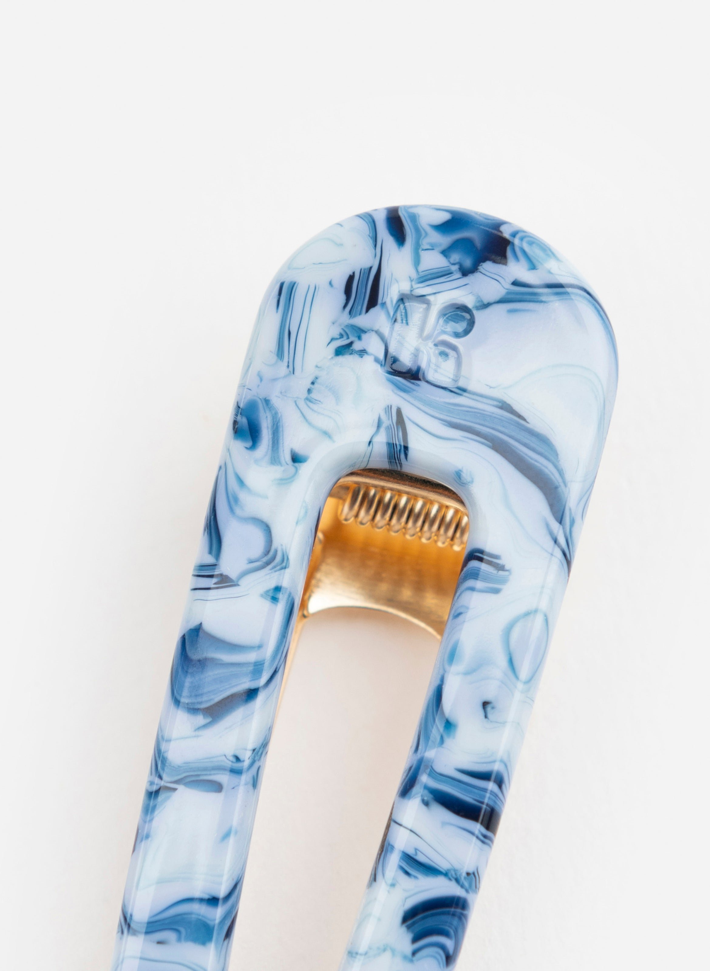 Barrette à cheveux triangle en acétate de cellulose et acier inoxydable KURAGE GINZA Bleu