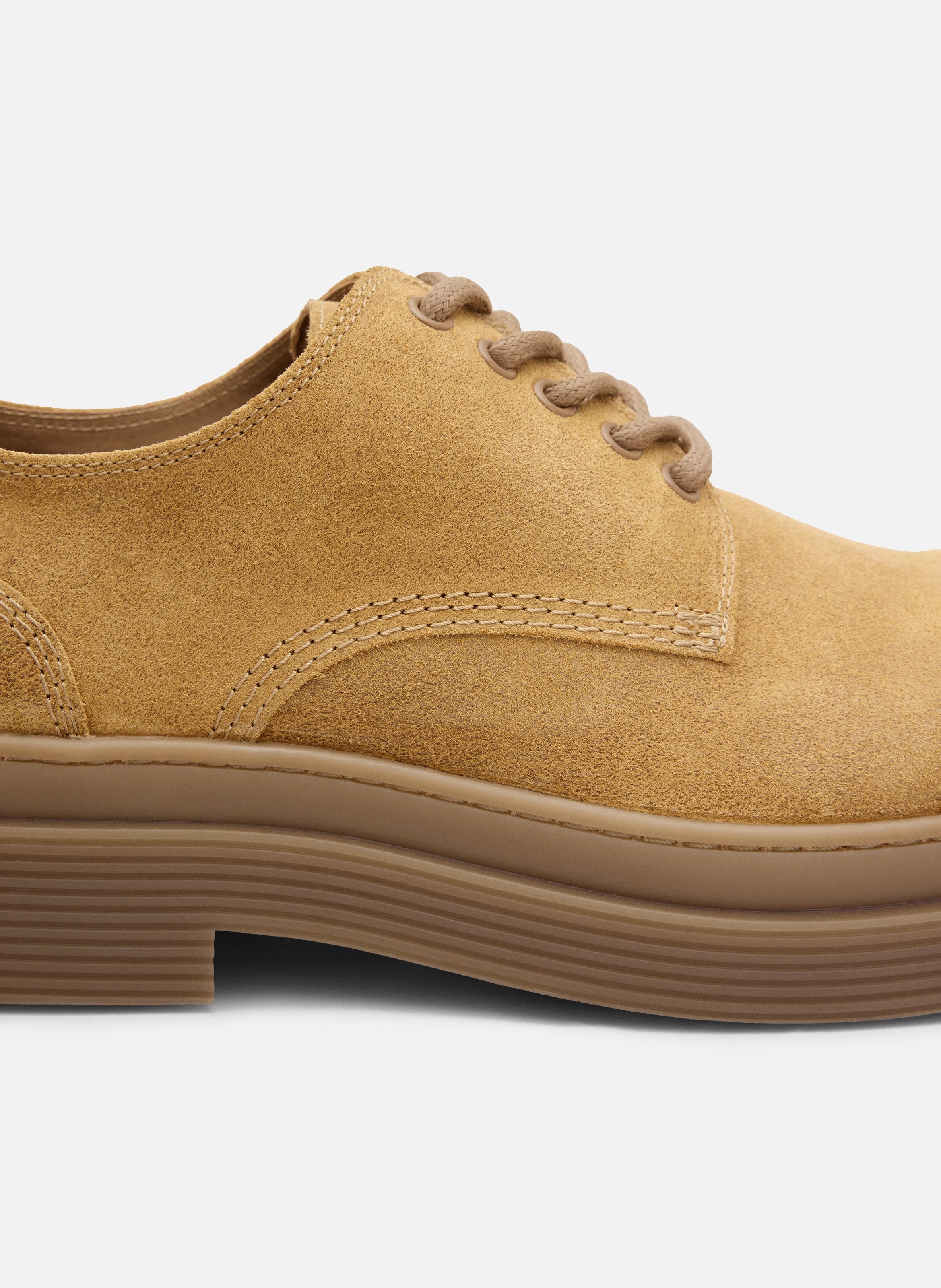 Derbies en cuir de veau AMI PARIS Beige