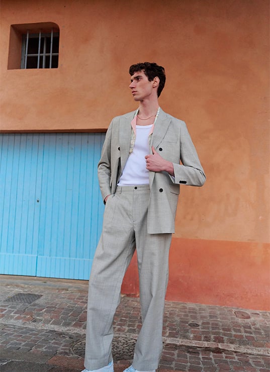 Look homme soft power printemps été 2025