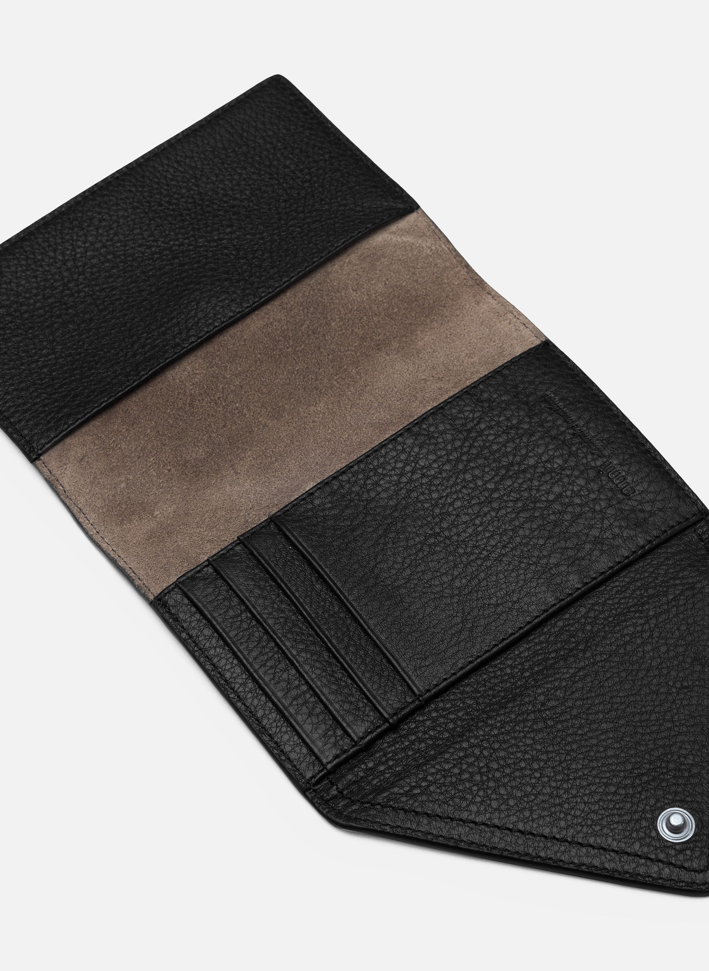 Porte passeport enveloppe etienne unisexe en cuir de taurillon AMI PARIS Noir