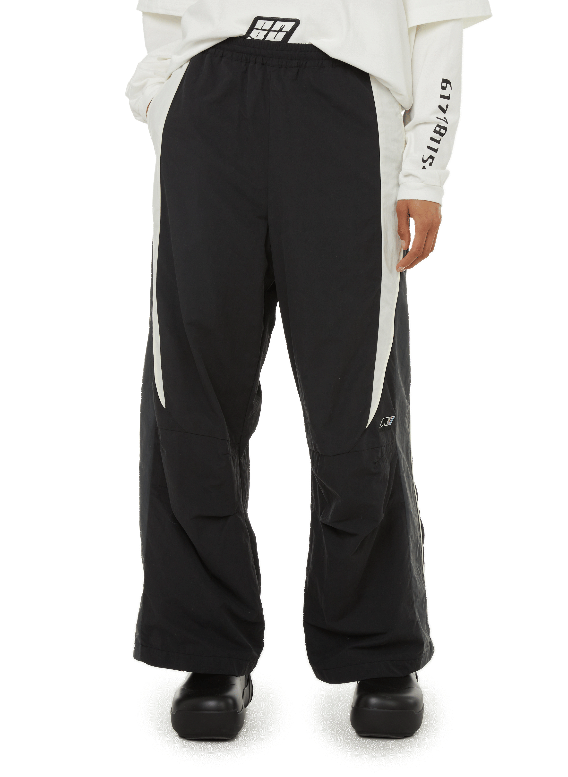 AMBUSH Pantalon en nylon Noir