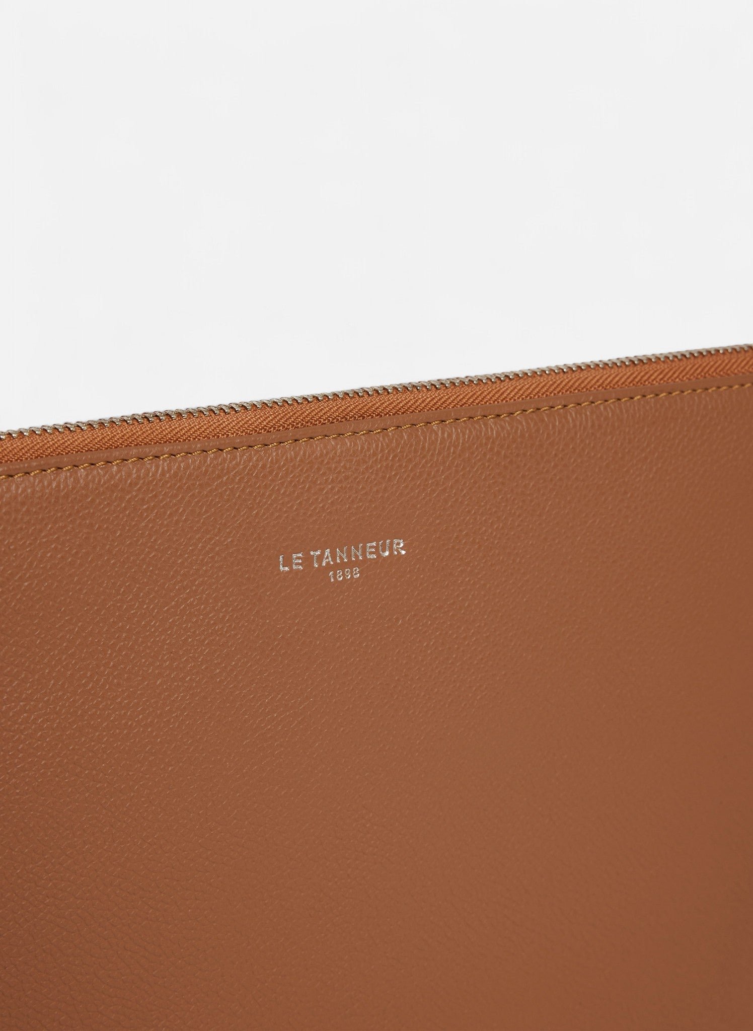 Pochette ordinateur 14" en cuir grainé LE TANNEUR Marron