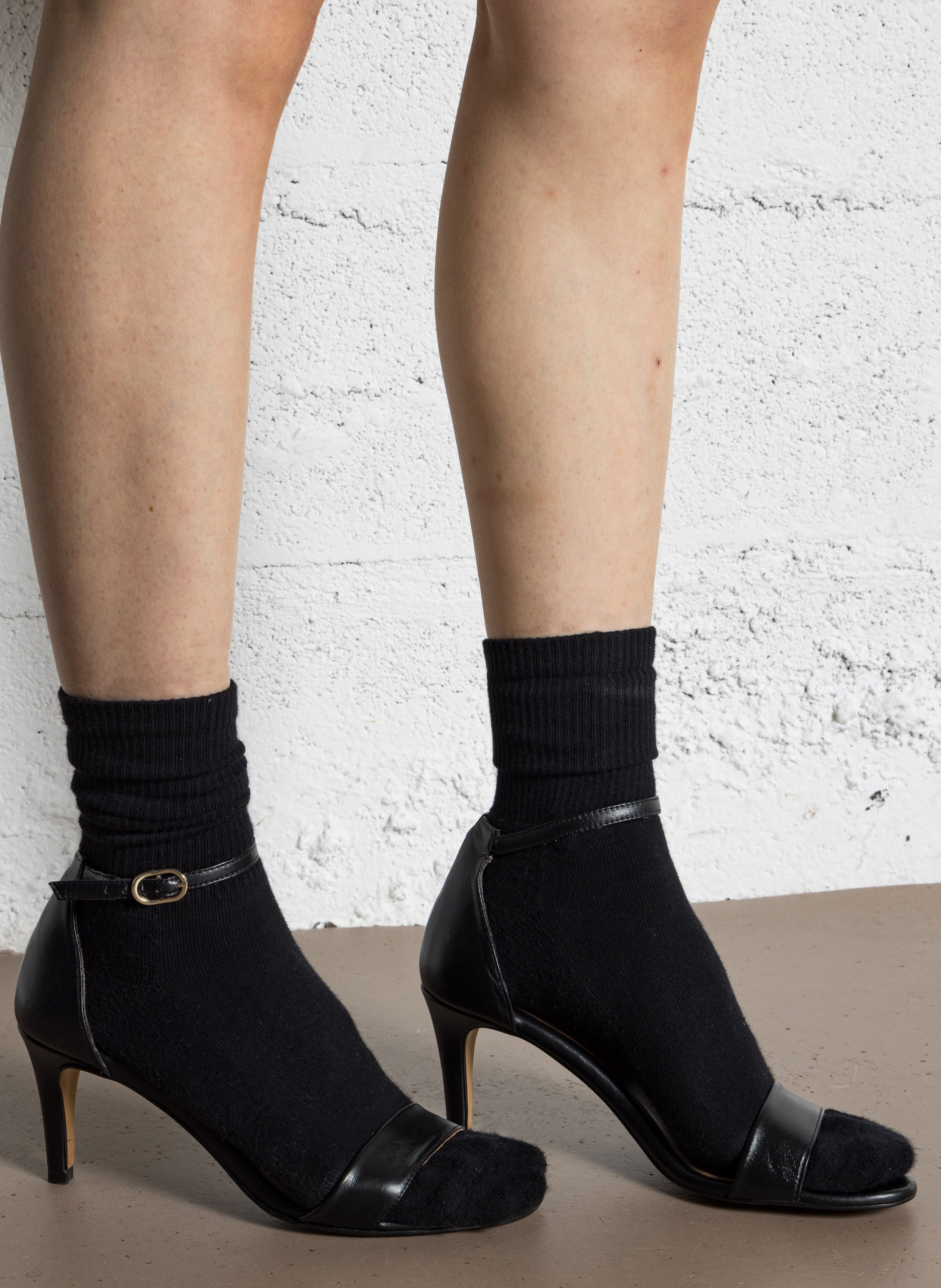 Sandales à talons en cuir vera MAISON 123 Noir