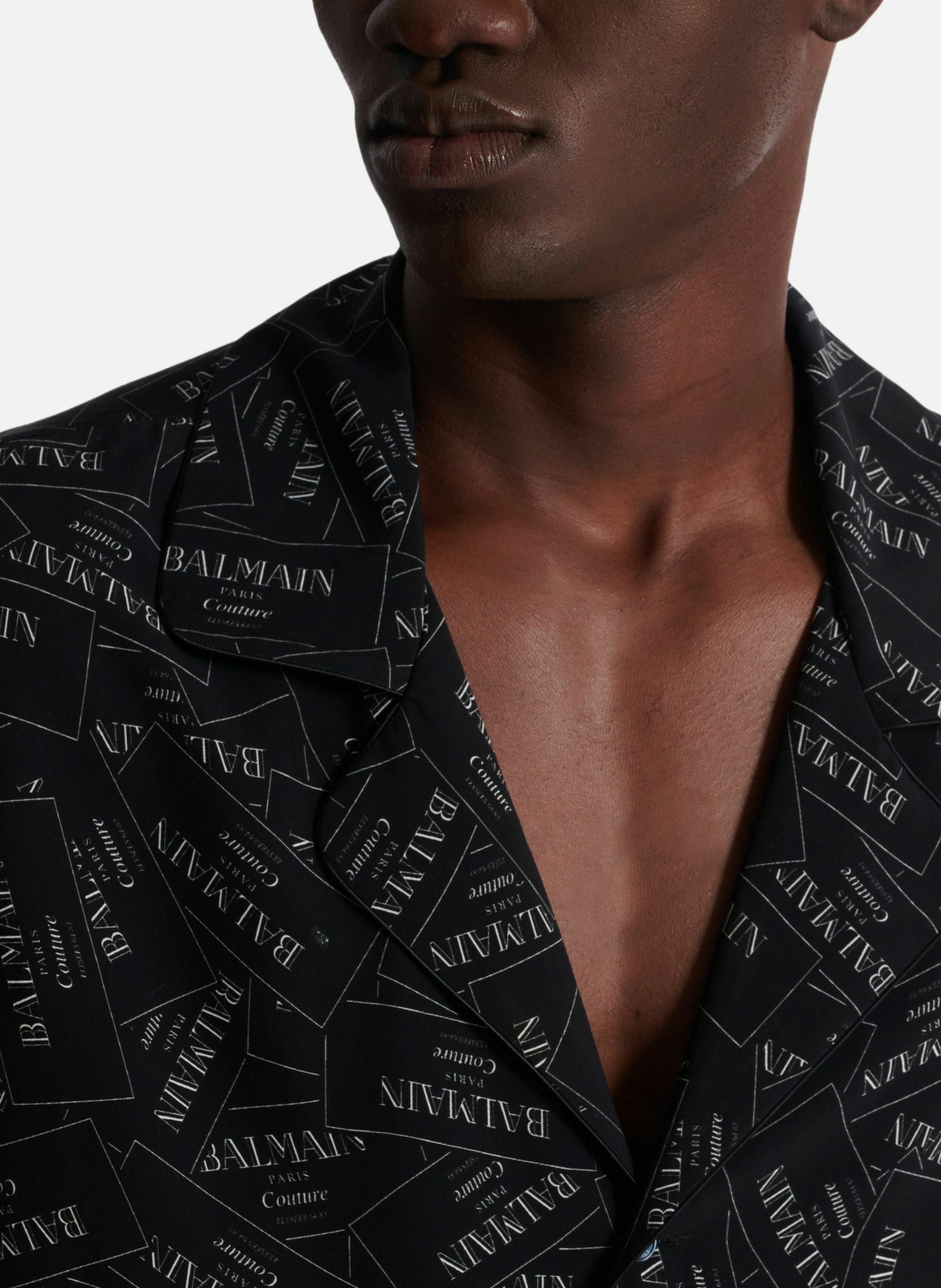 Chemise pyjama imprimée étiquette balmain all-over BALMAIN Noir