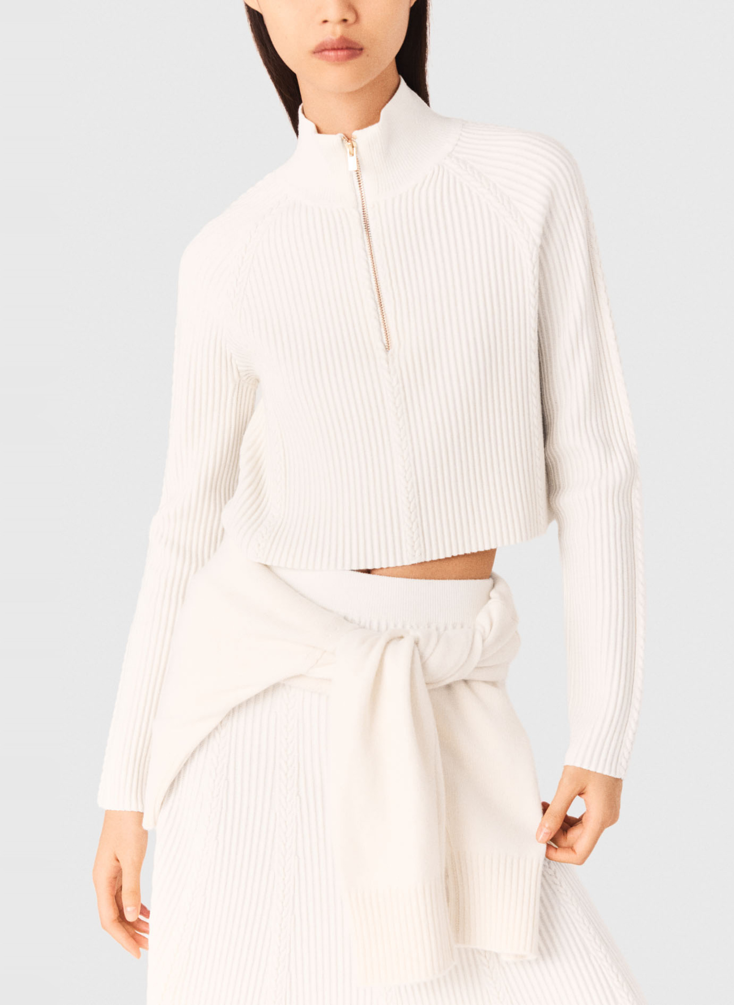 Pull droit col montant en maille MAJE Beige