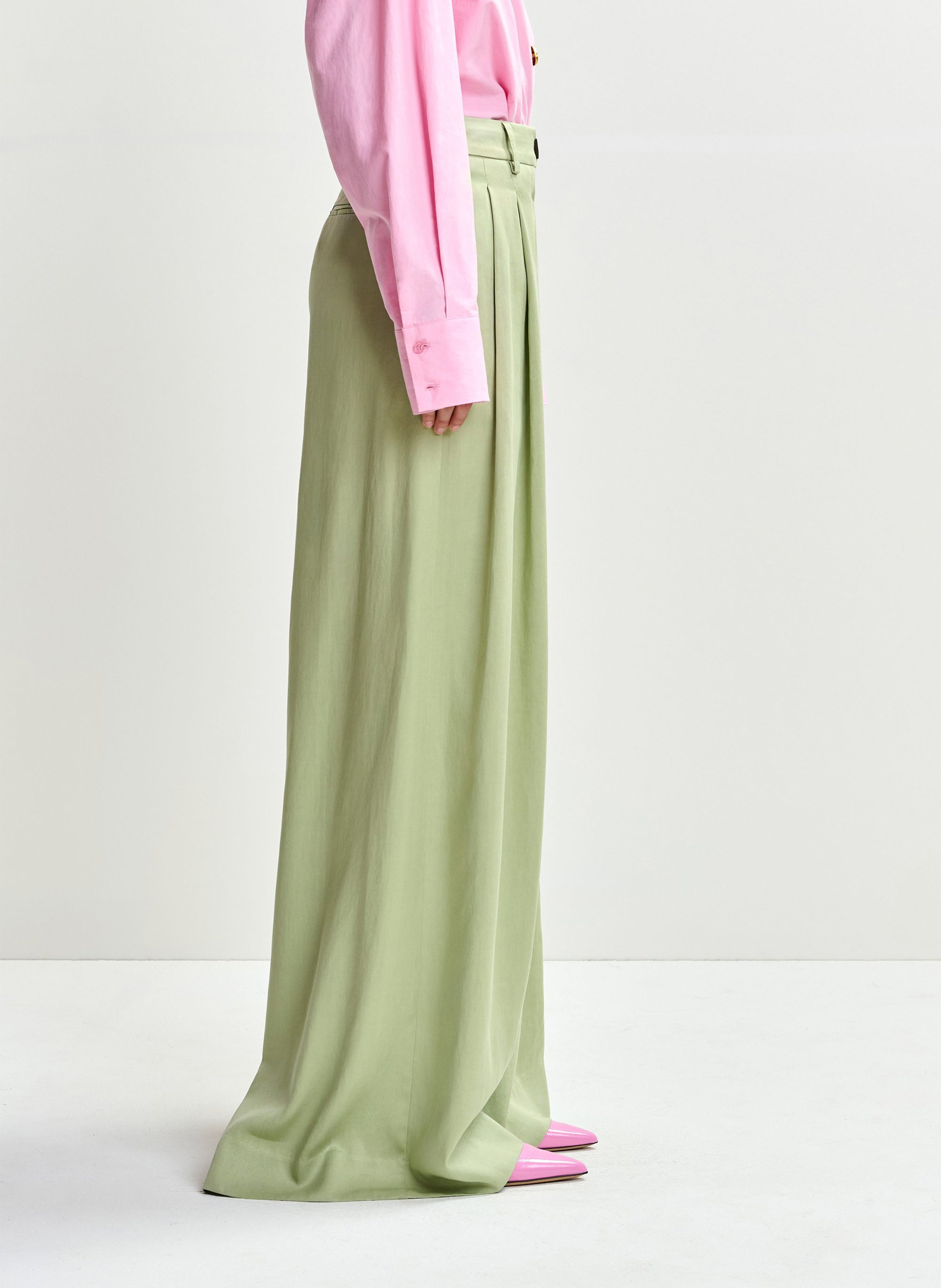 Pantalon large justicia ESSENTIEL ANTWERP Vert