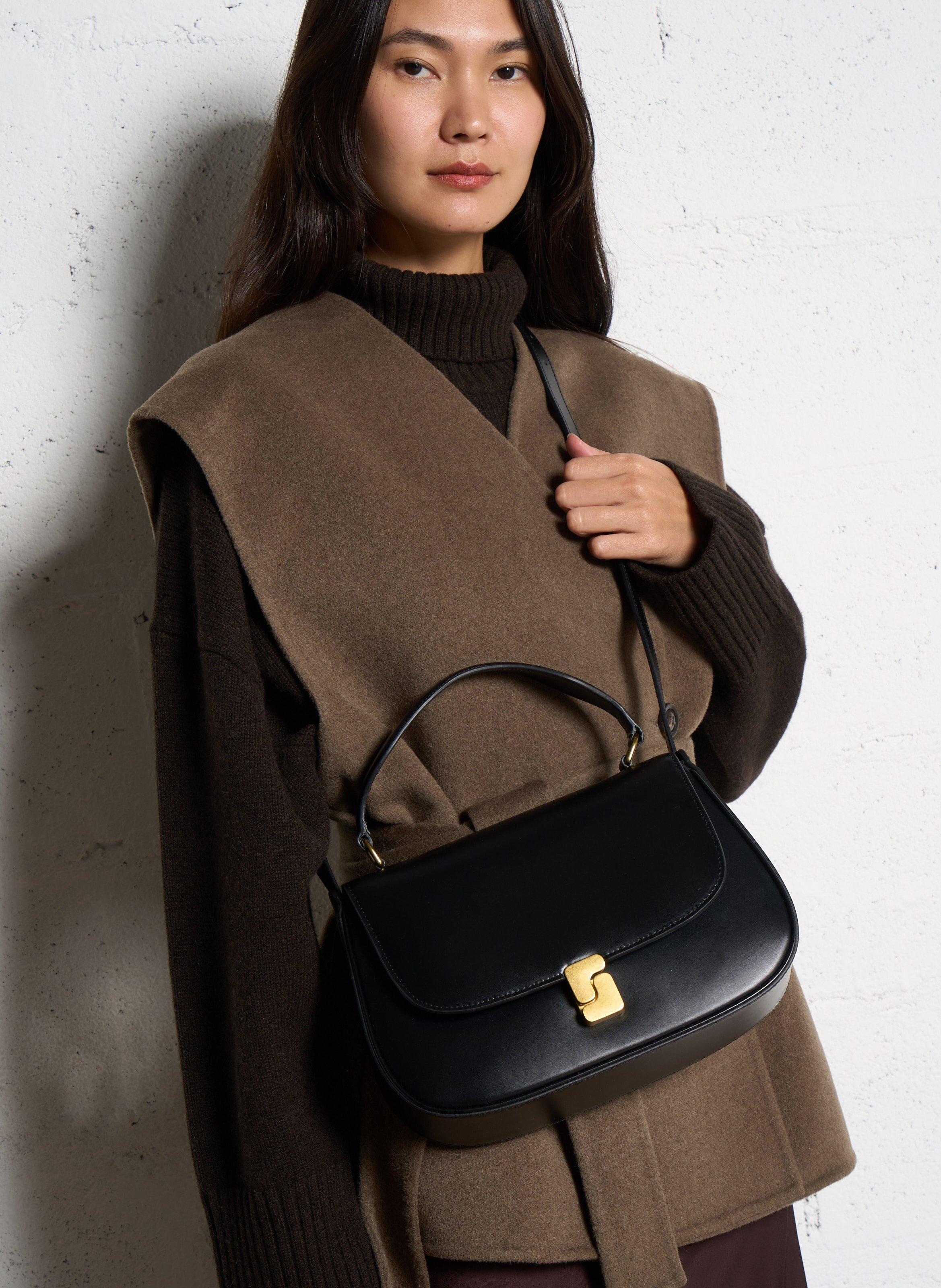 Sac à main en cuir bella SOEUR Noir