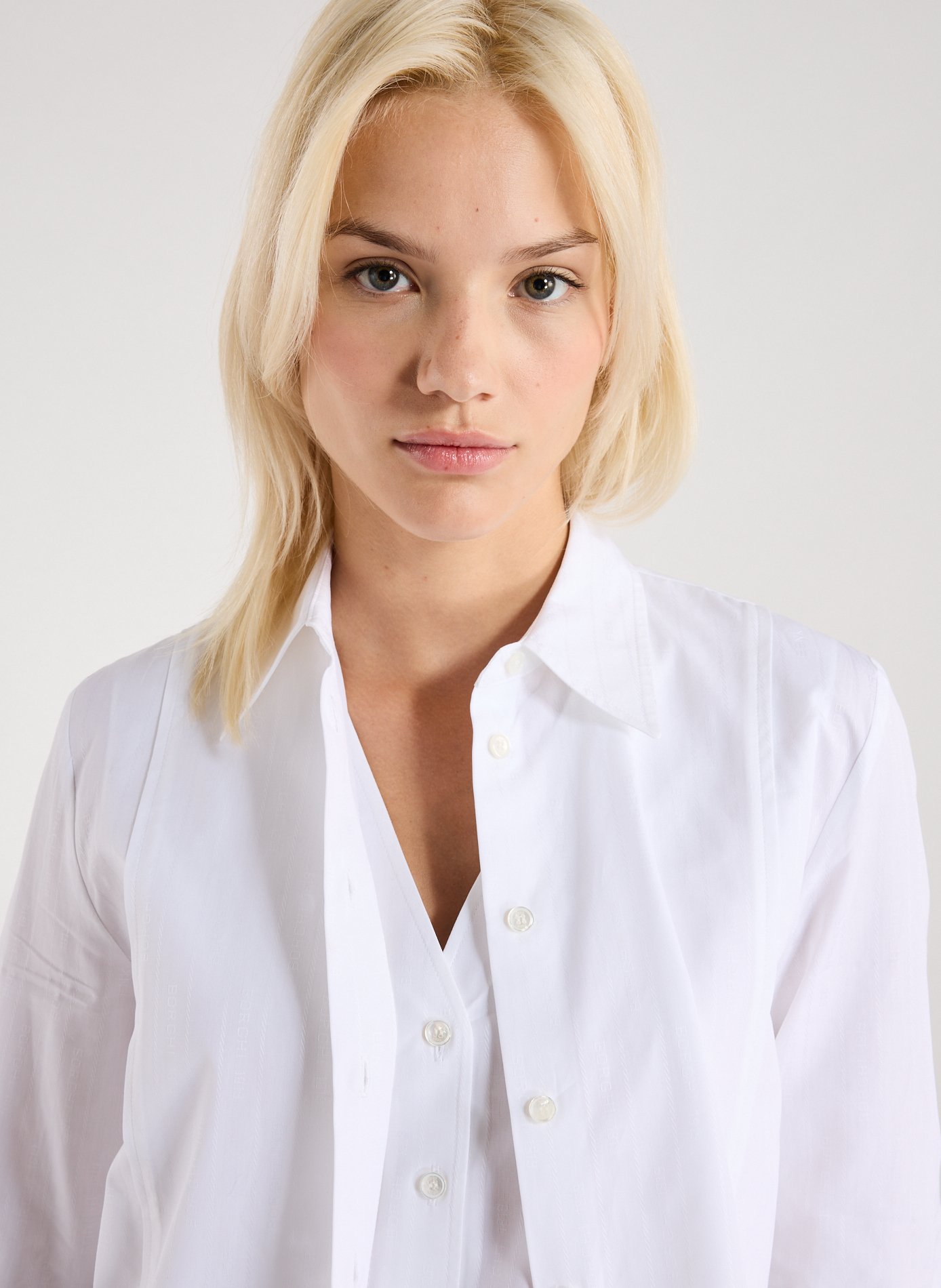Straight embroidered cotton shirt EENK White