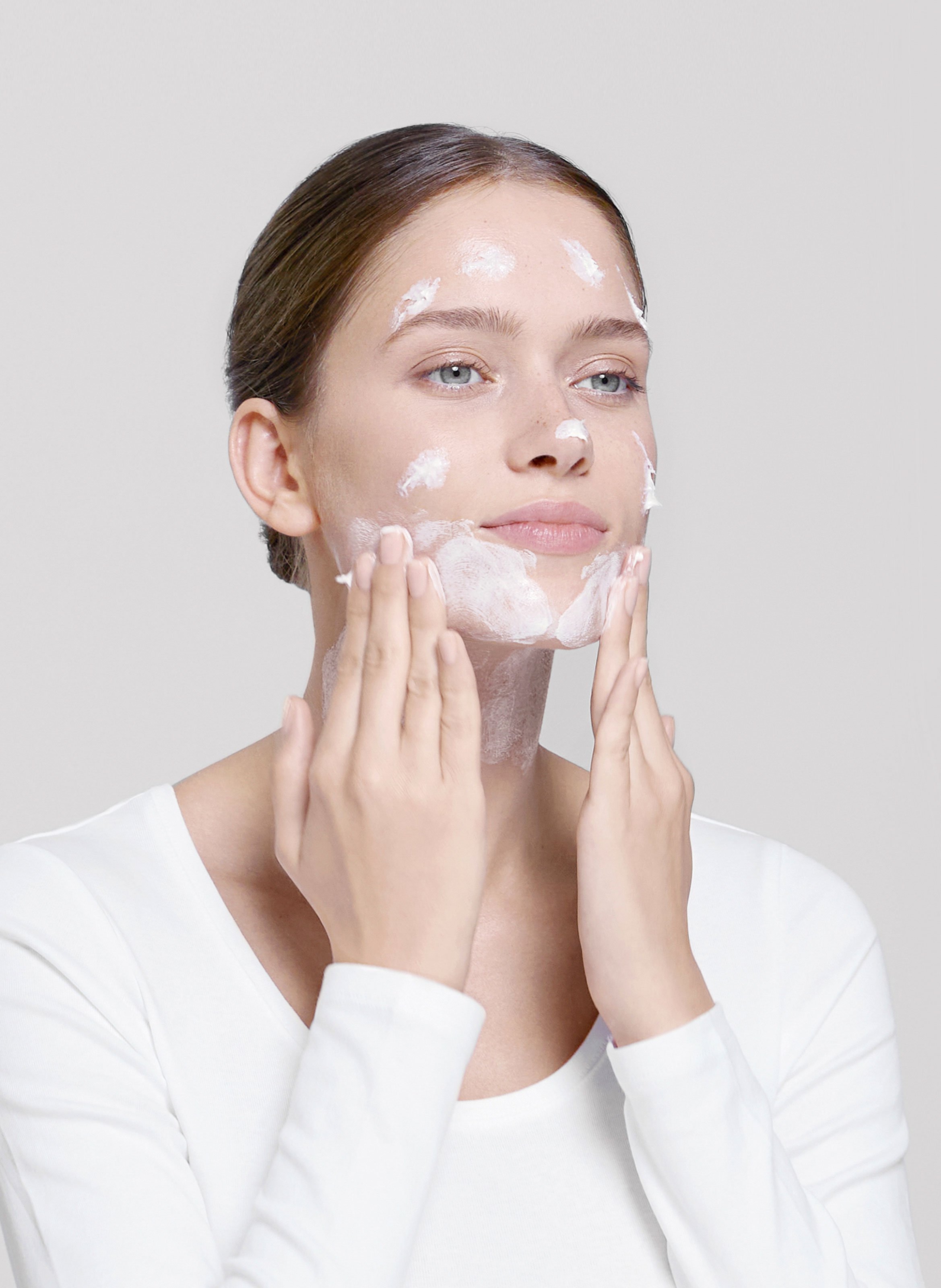 Gentle Deep Pore Cleanser INSTITUT ESTHEDERM No color