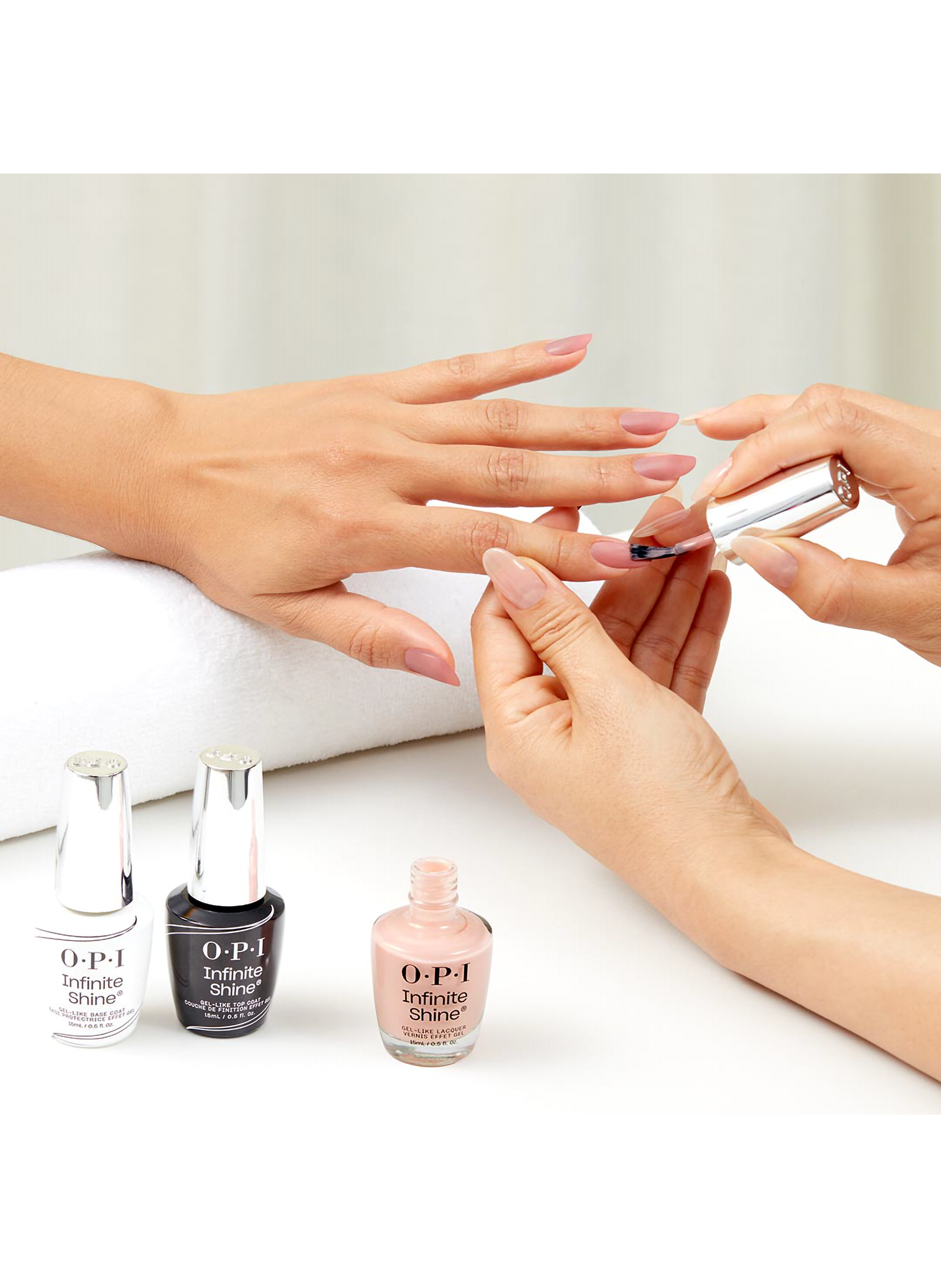 Keep Calm & Carry On
Infinite Shine
Long-lasting gel effect nail polish OPI Rose