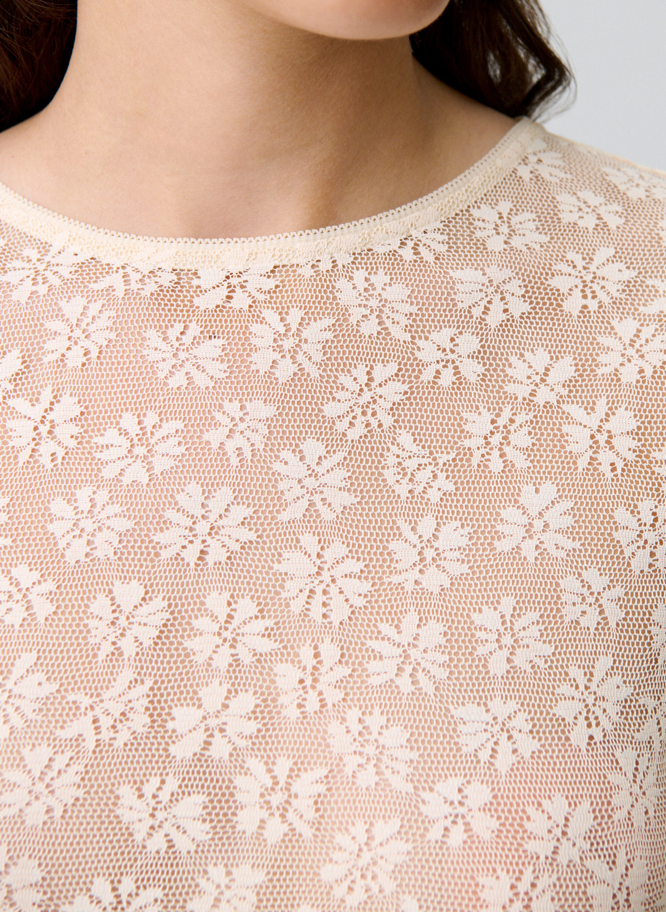 Top en dentelle col rond blaire CLAUDIE PIERLOT Beige