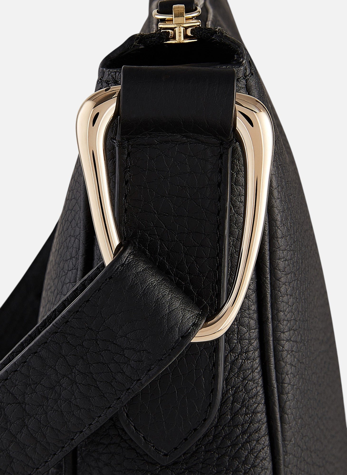 Sac hobo moyen modèle madeleine en cuir de taurillon grainé LE TANNEUR Noir