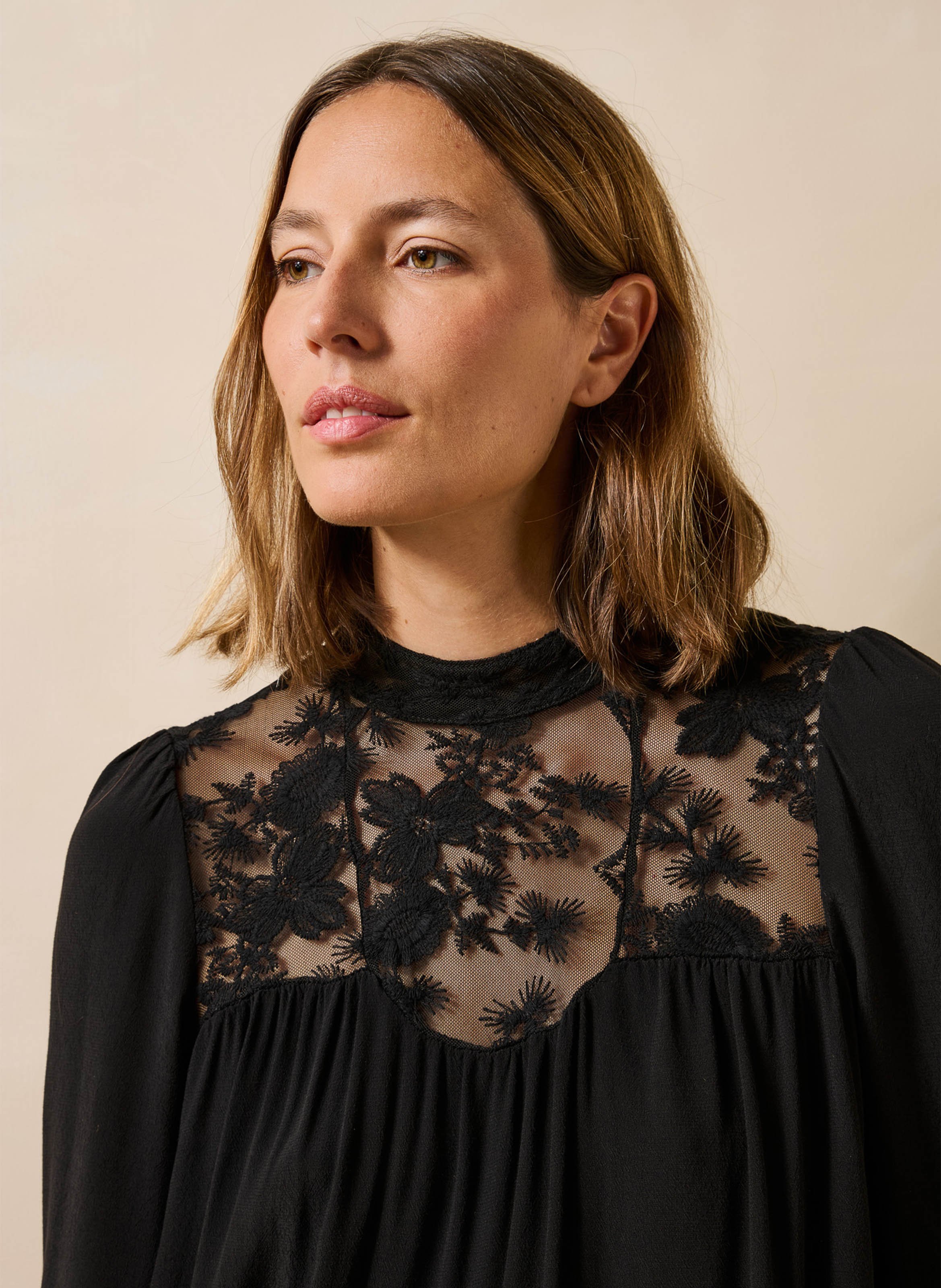 Blouse met lange mouwen van kant LA FEE MARABOUTEE Zwart