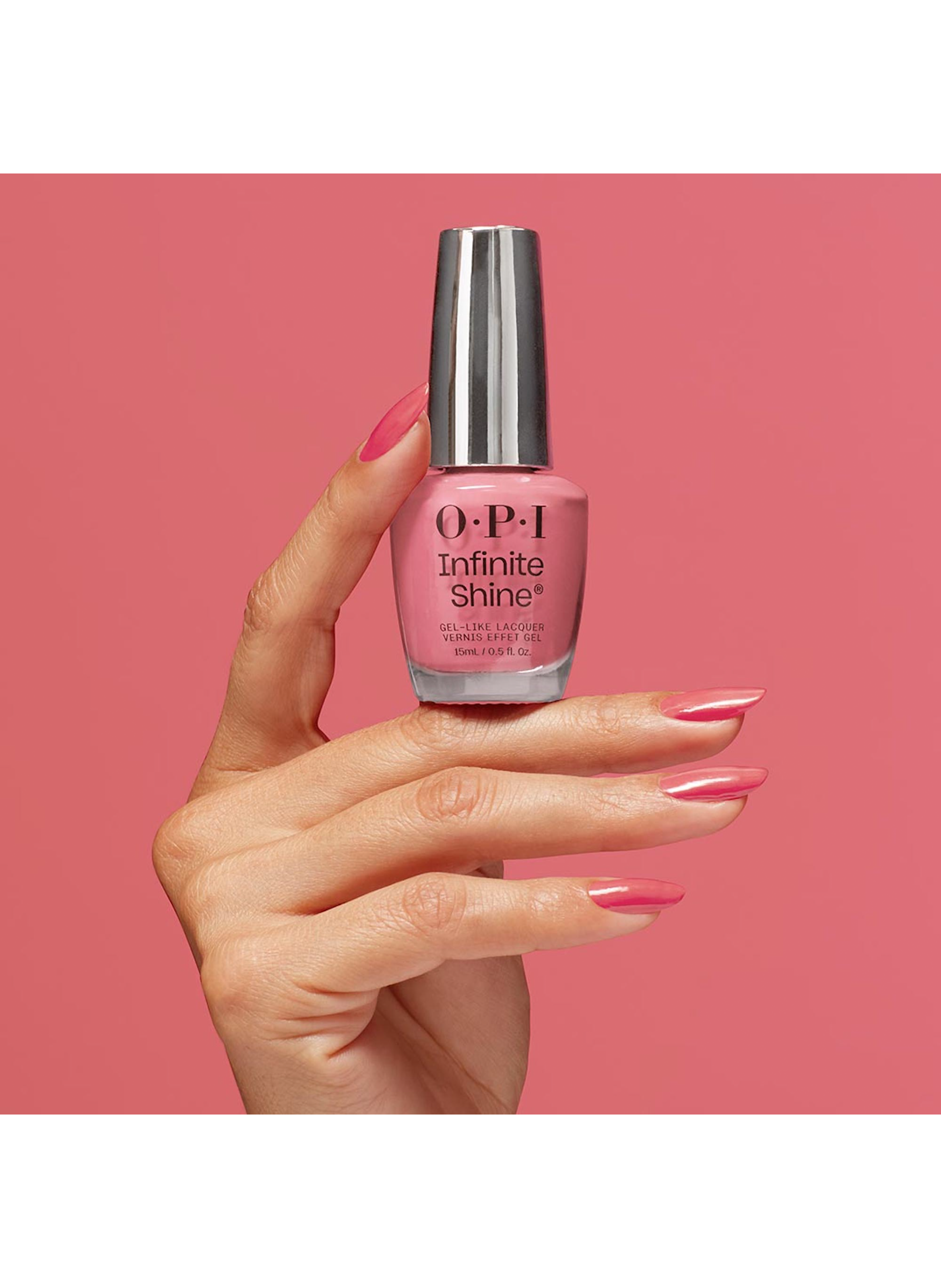 At Strong Last
Infinite Shine
Long-lasting gel effect nail polish OPI Rose