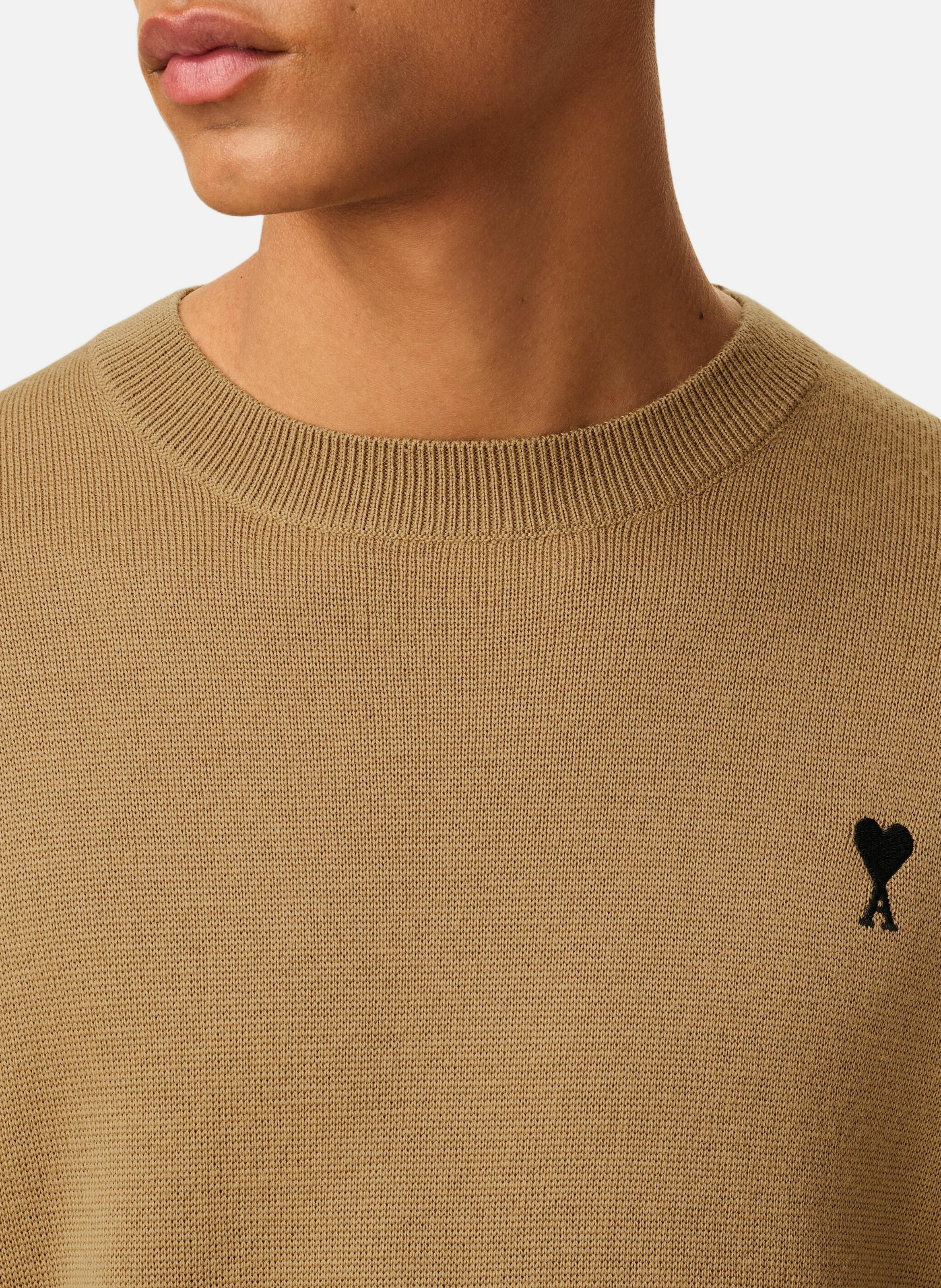 Pull col rond ami de coeur en laine AMI PARIS Marron