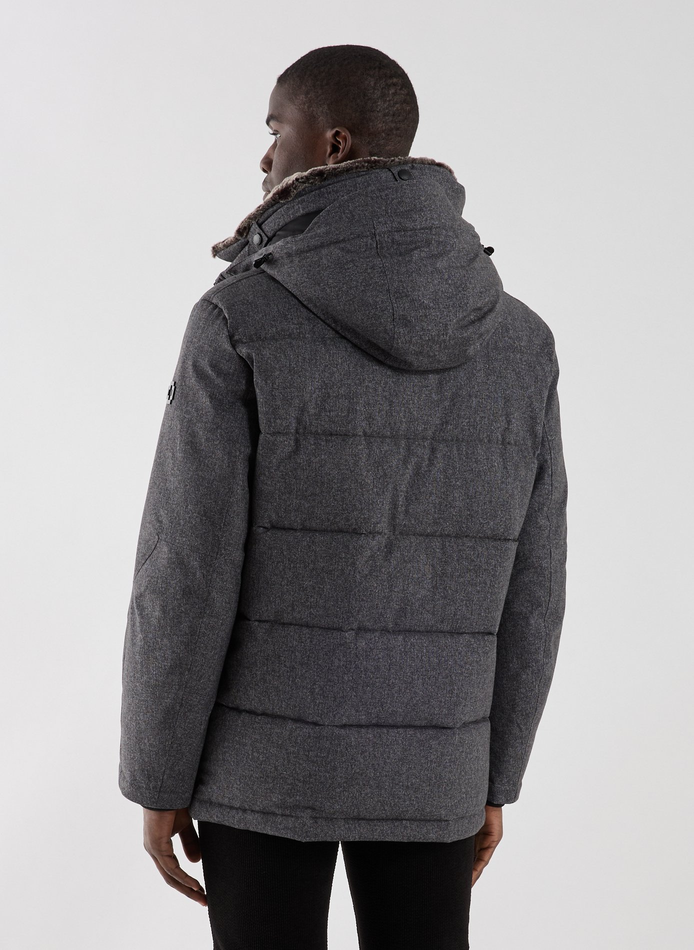 Quilted puffer jacket with hood. STRELLSON Blue