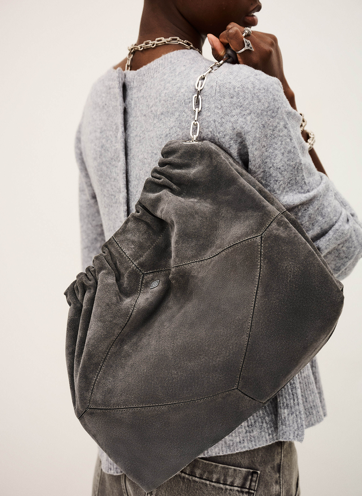 Sac tote épaule à chaîne en cuir velours june tote BA&SH Gris