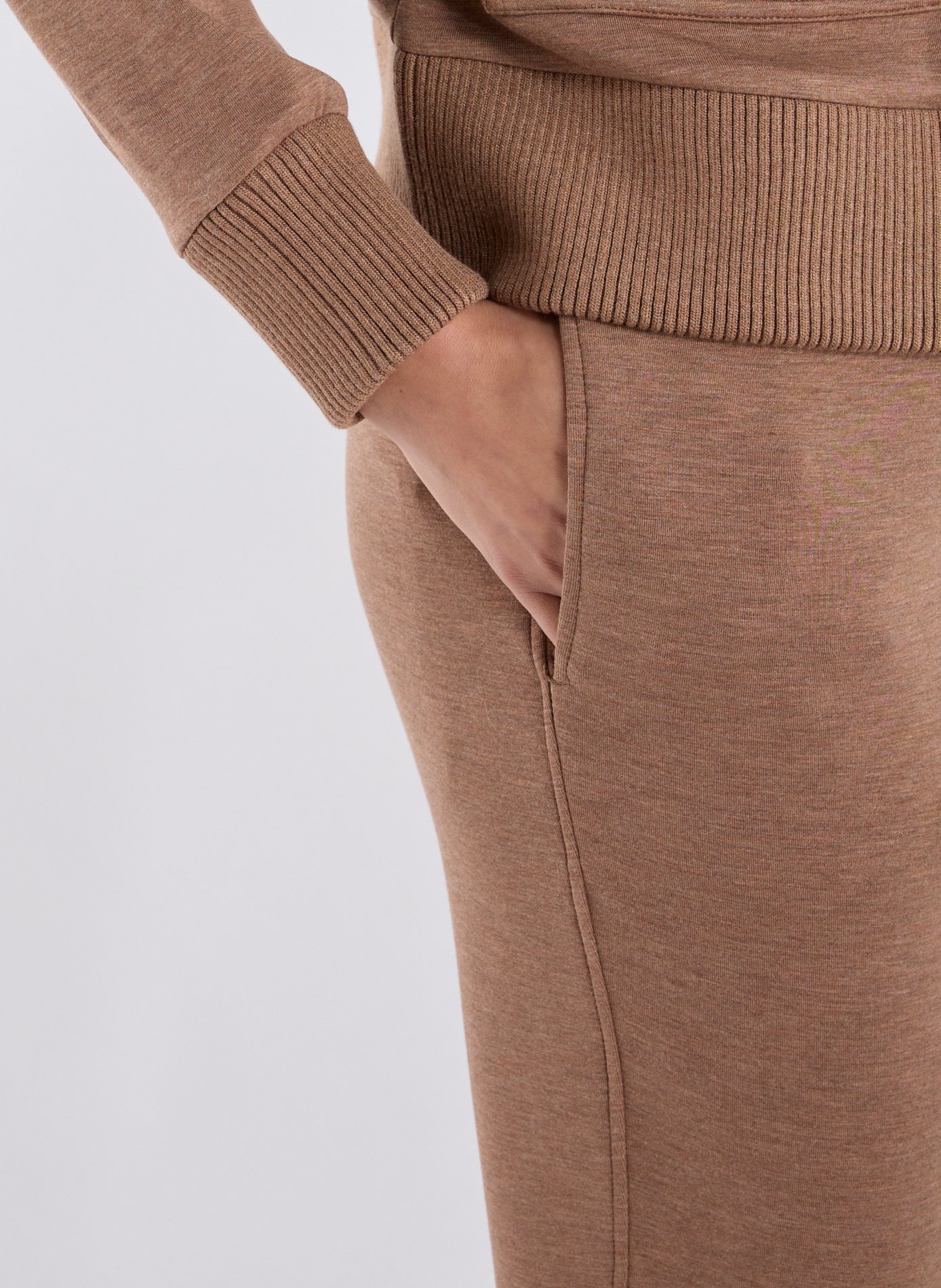 Joggers VARLEY Brown