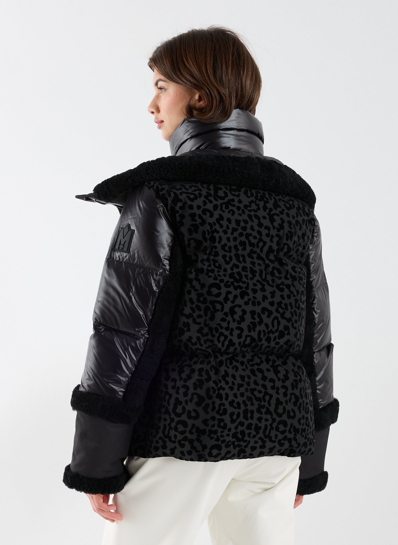 Doudoune courte Lydana à capuche MACKAGE Noir