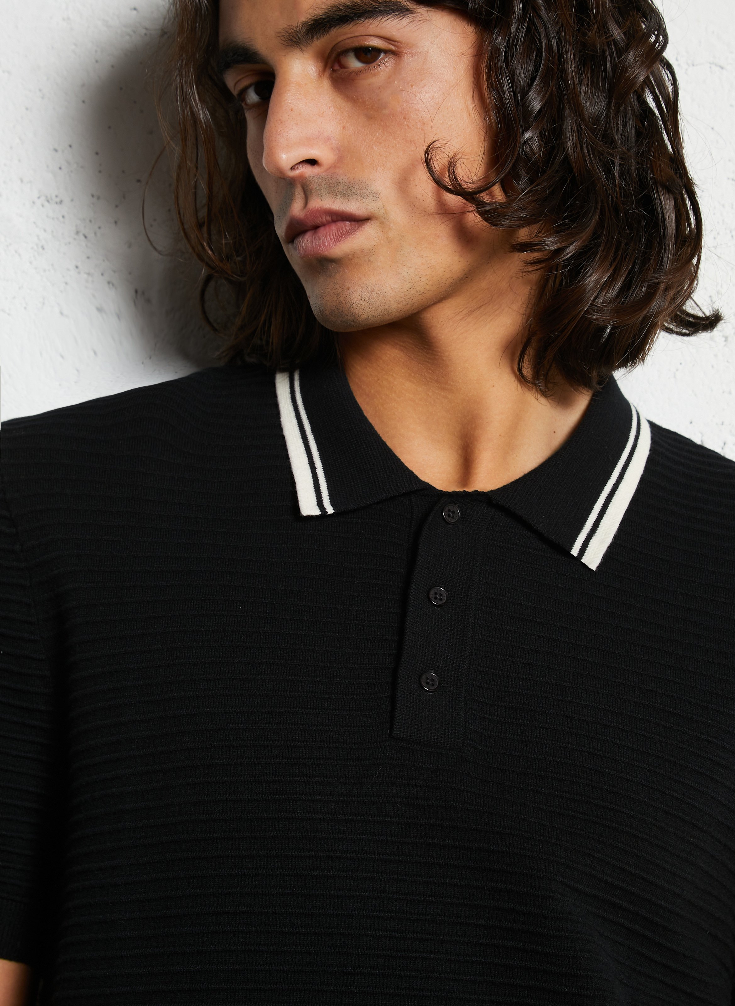 Polo manches courtes uni à col rayé IKKS Noir