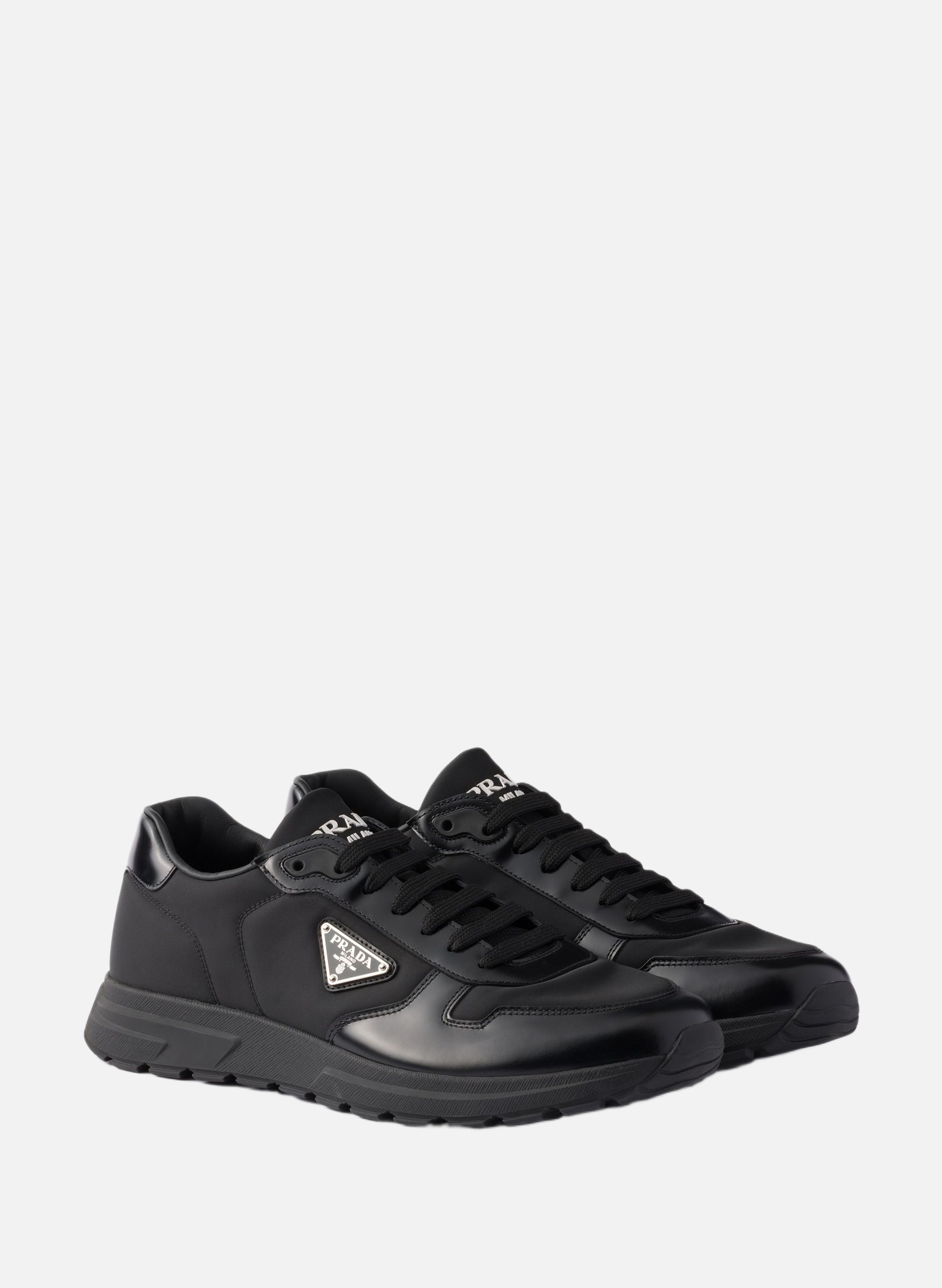 Sneakers prax 01 en cuir brossé et re-nylon PRADA Noir