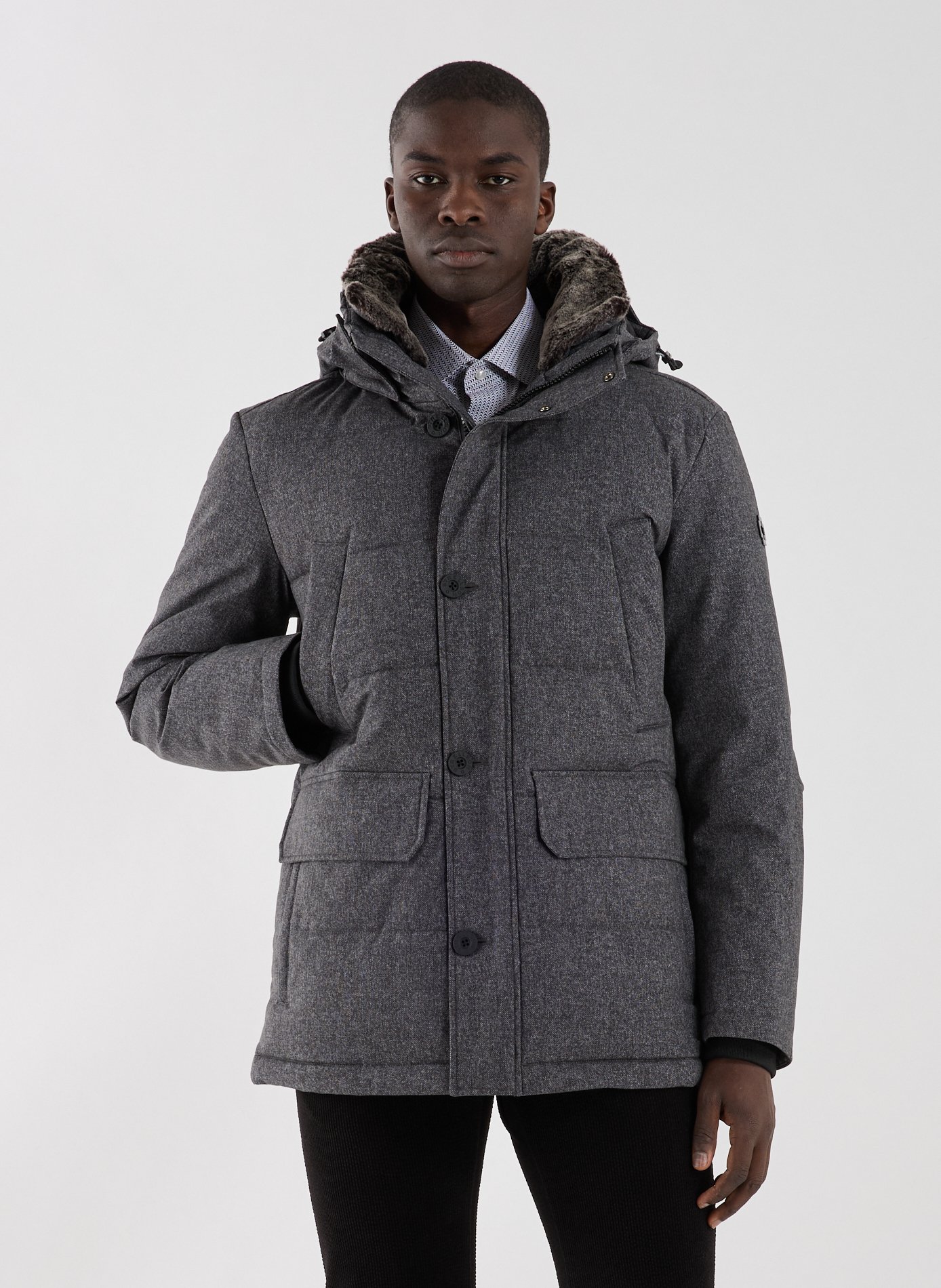 Quilted puffer jacket with hood. STRELLSON Blue