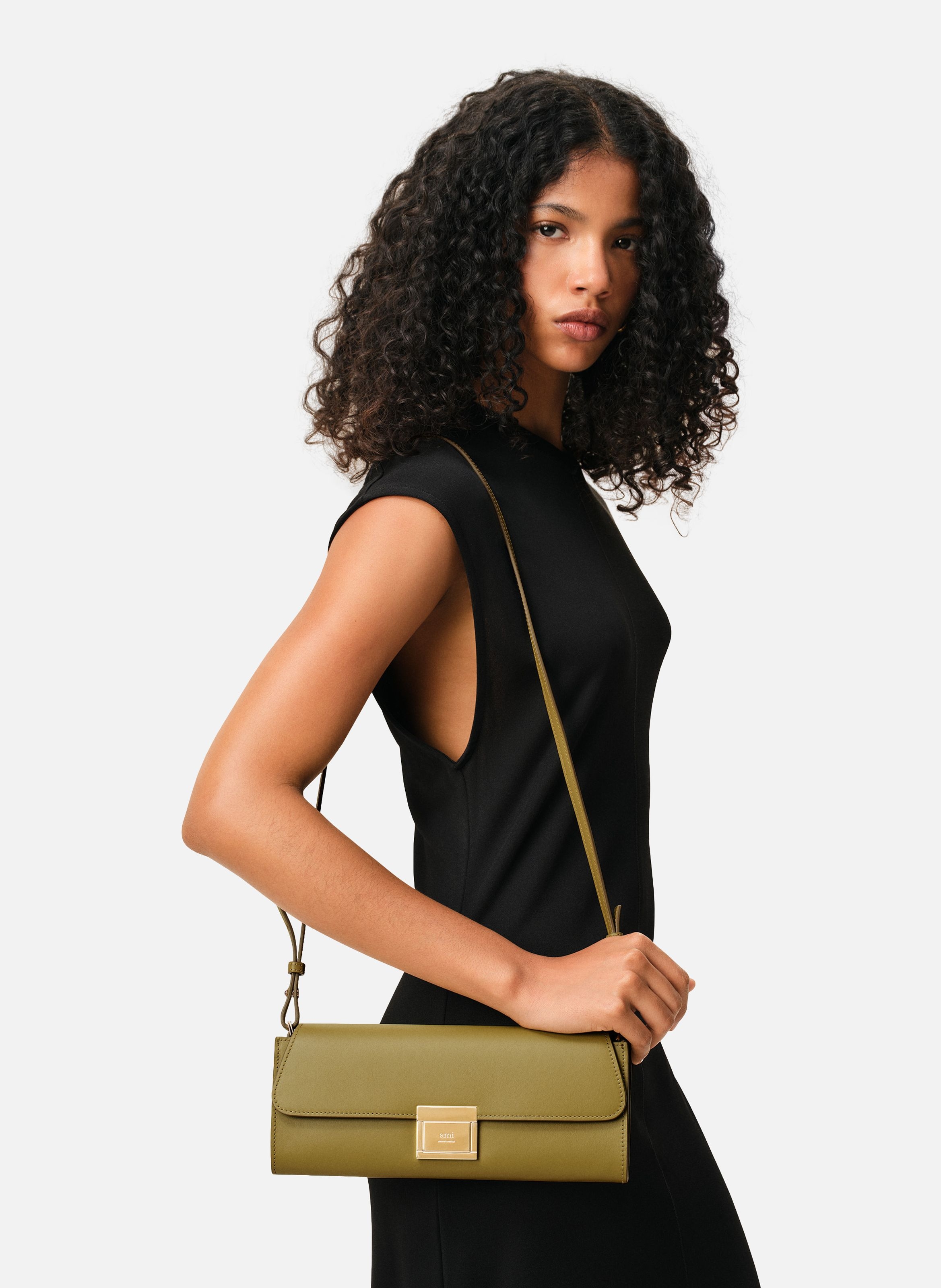 Pochette mimi en cuir lisse unisexe AMI PARIS Vert