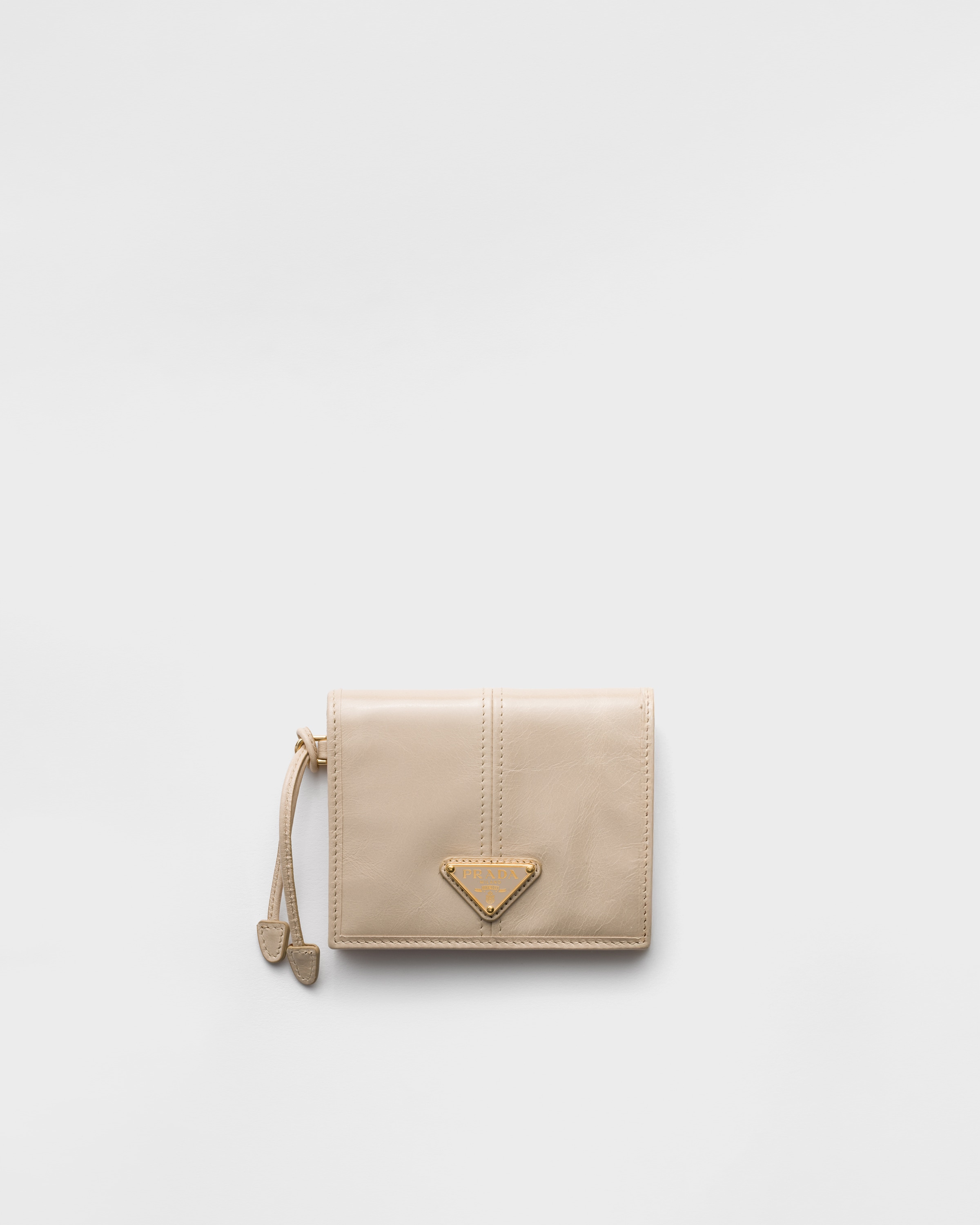 Petit portefeuille en cuir PRADA Beige