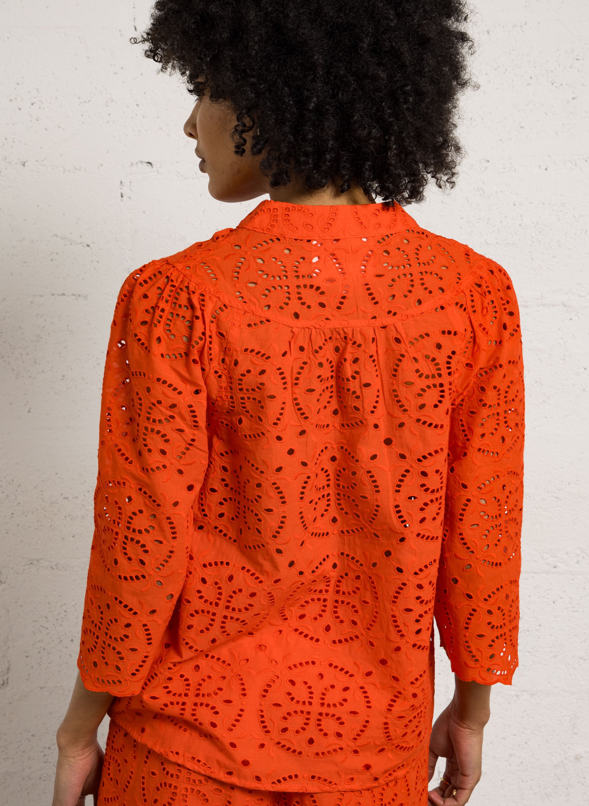 Top manches 3/4 brodé delylia Rouge