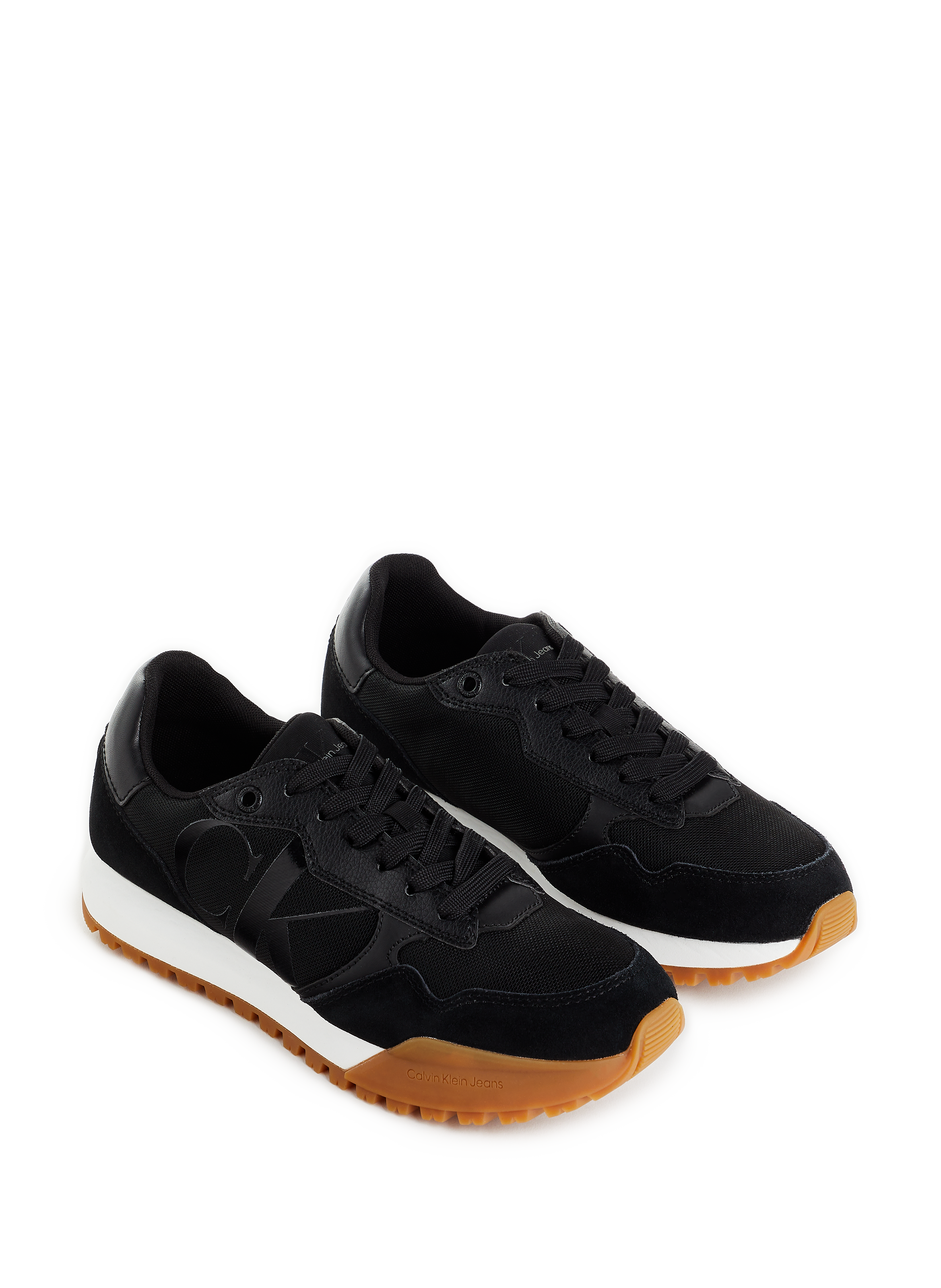 Baskets Toothy Runner