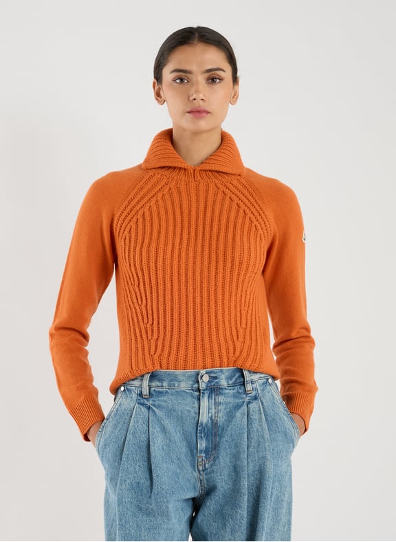 Pull à col montant en laine et cachemire Orange by MONCLER MONCLER Pull à col montant en laine et cachemire Orange