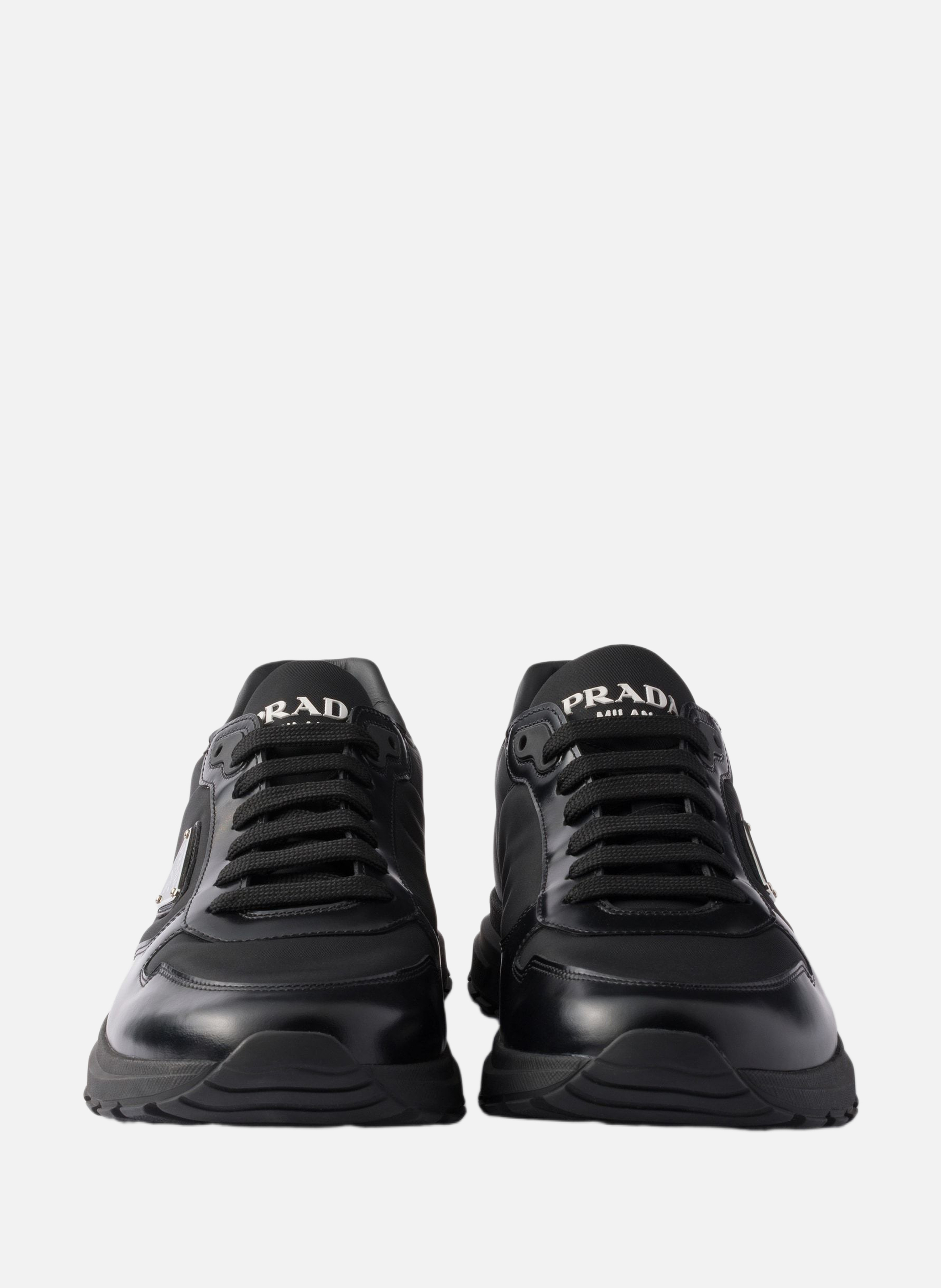 Sneakers prax 01 en cuir brossé et re-nylon PRADA Noir