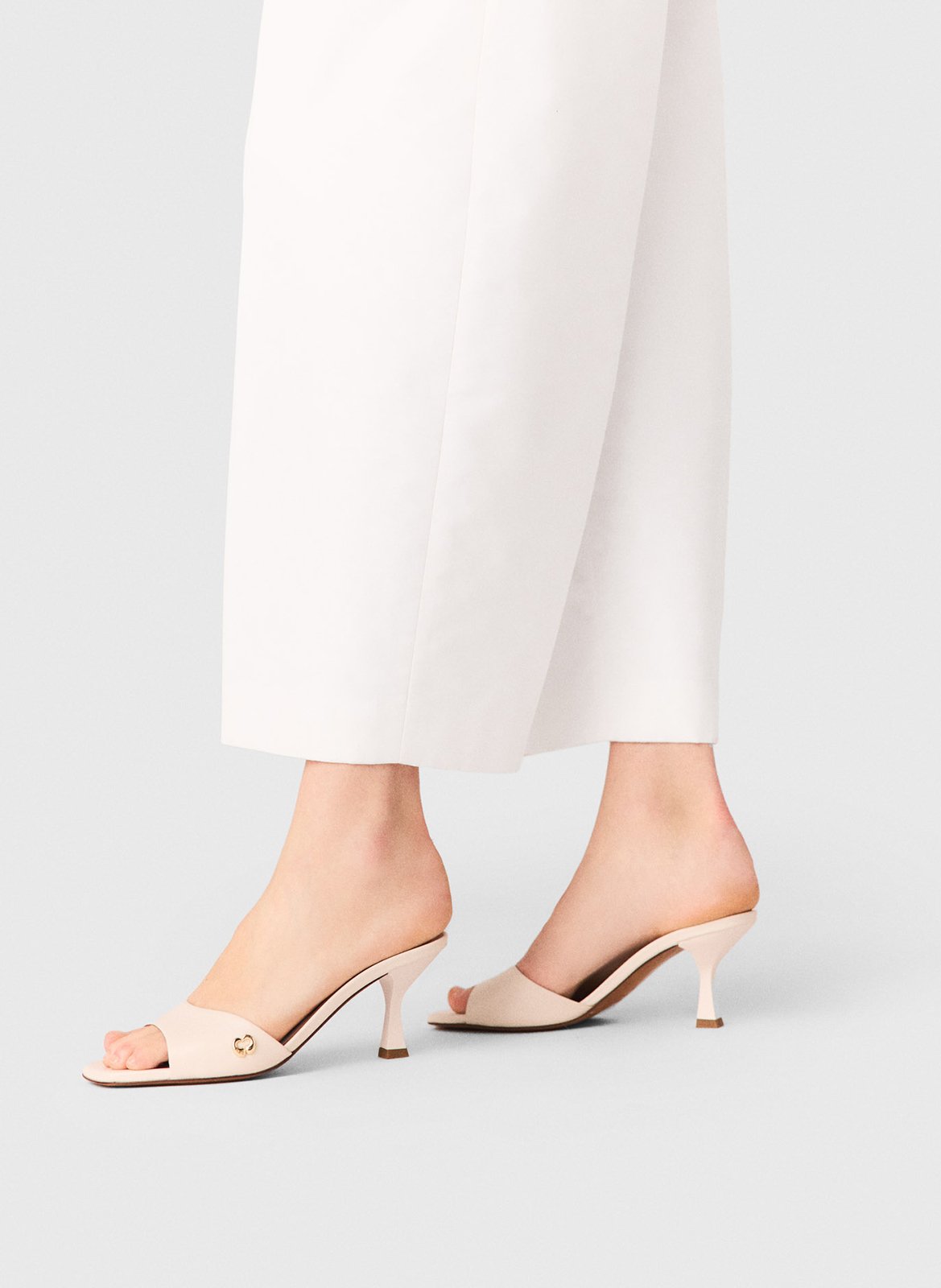 Mules à talons en cuir MAJE Blanc