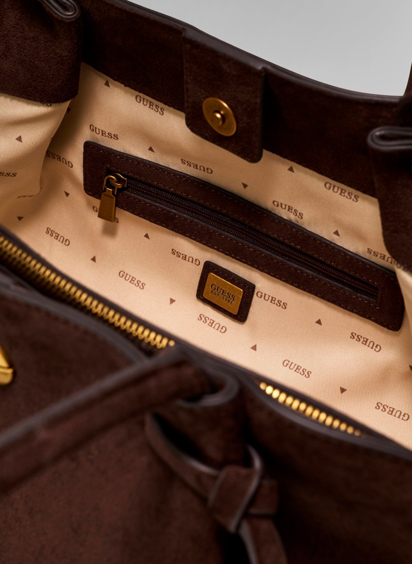Sac tote en daim GUESS Marron
