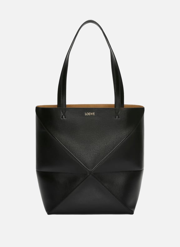 Tote Puzzle Fold moyen en cuir de veau brillant Noir by LOEWE LOEWE Tote Puzzle Fold moyen en cuir de veau brillant Noir