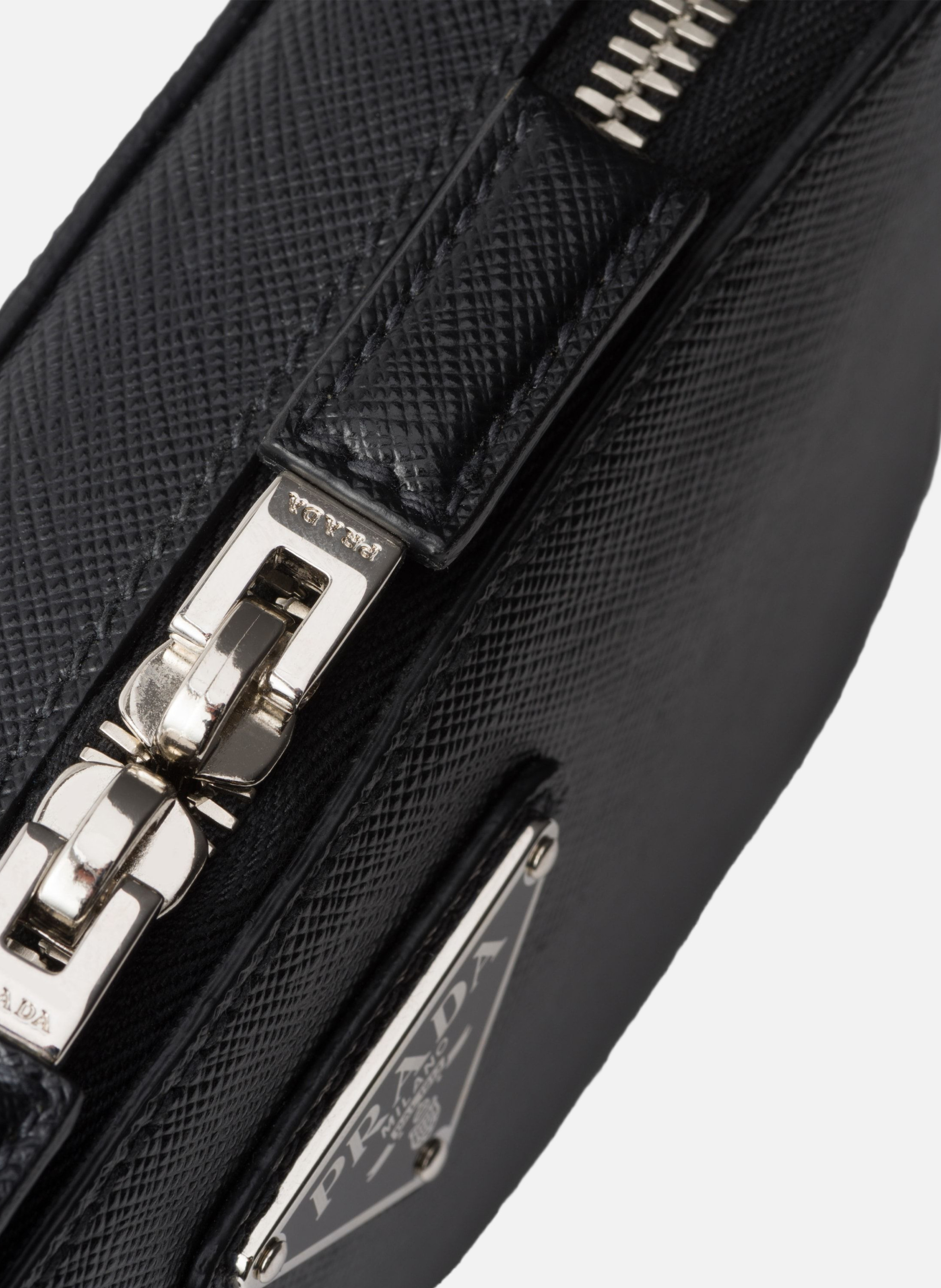 Sac prada brique en cuir saffiano PRADA Noir