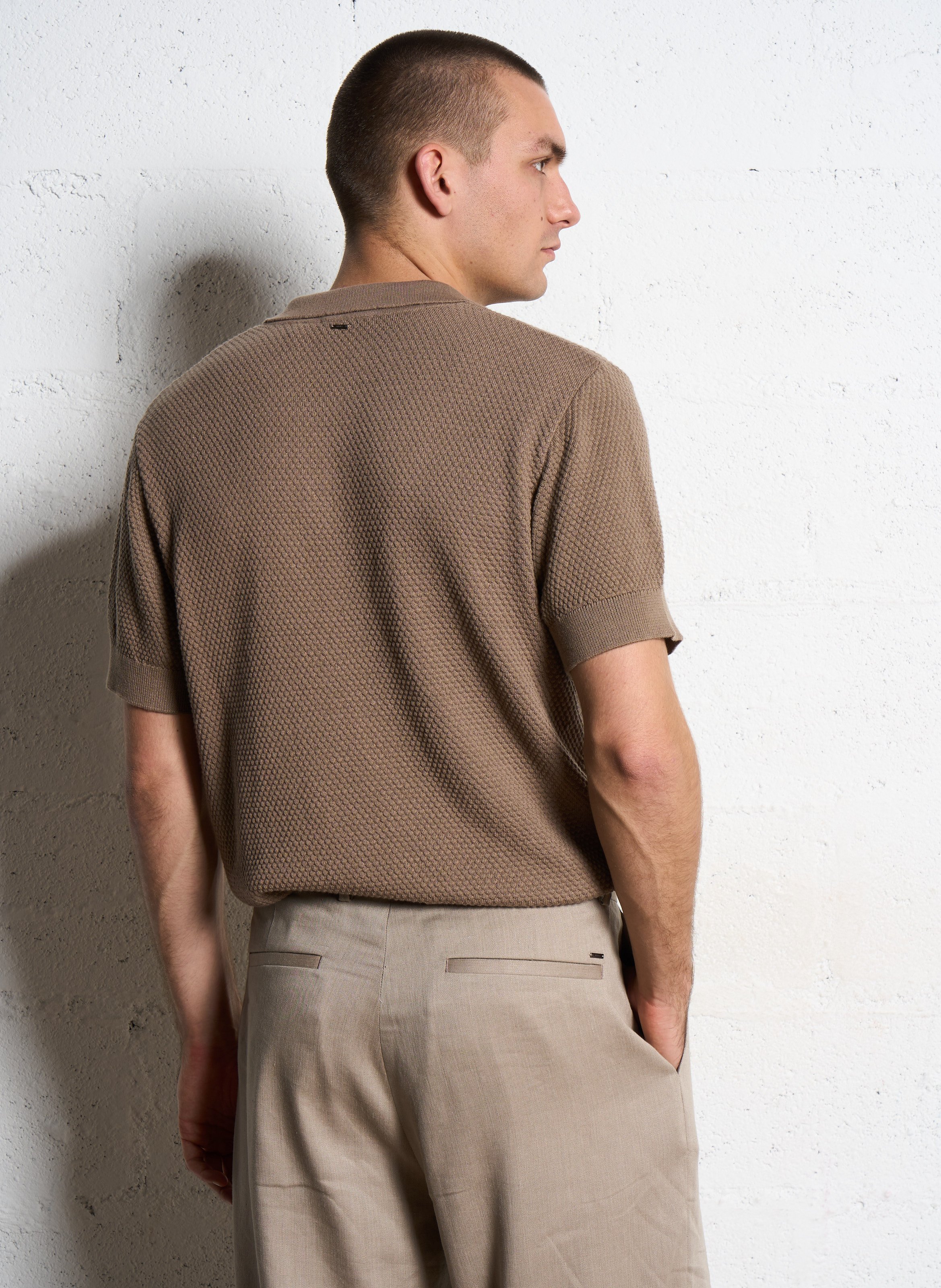 Polo manches courtes en maille relief unie IKKS Marron